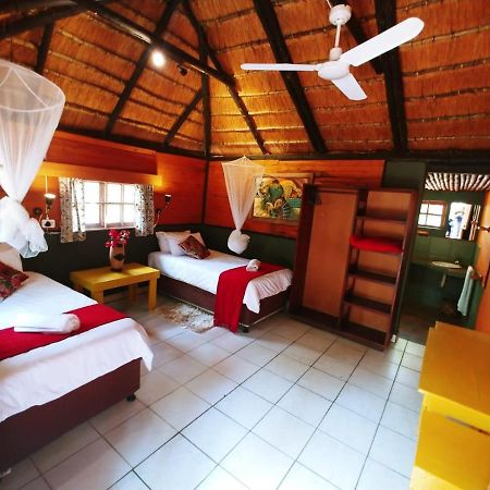 Pumusa Bushcamp Hluhluwe Exteriér fotografie