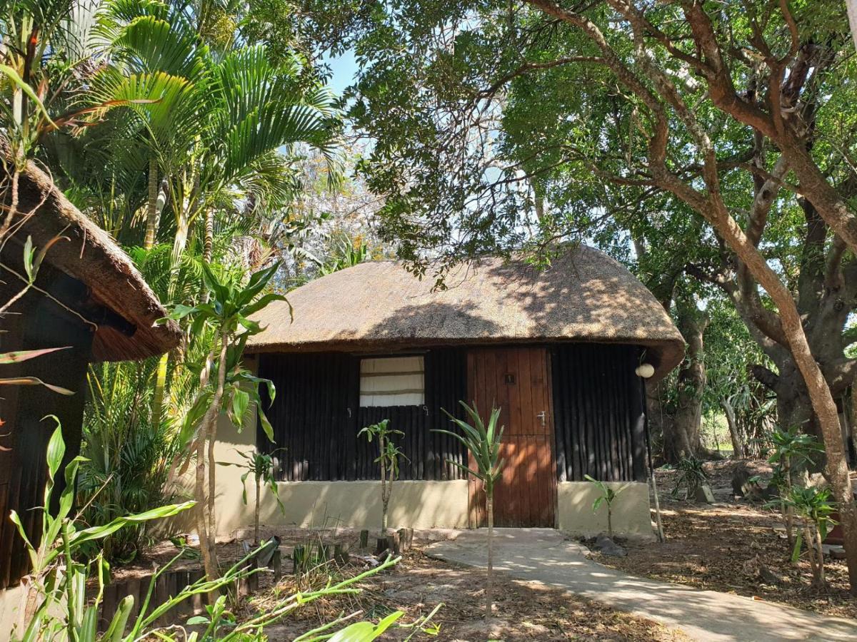 Pumusa Bushcamp Hluhluwe Exteriér fotografie