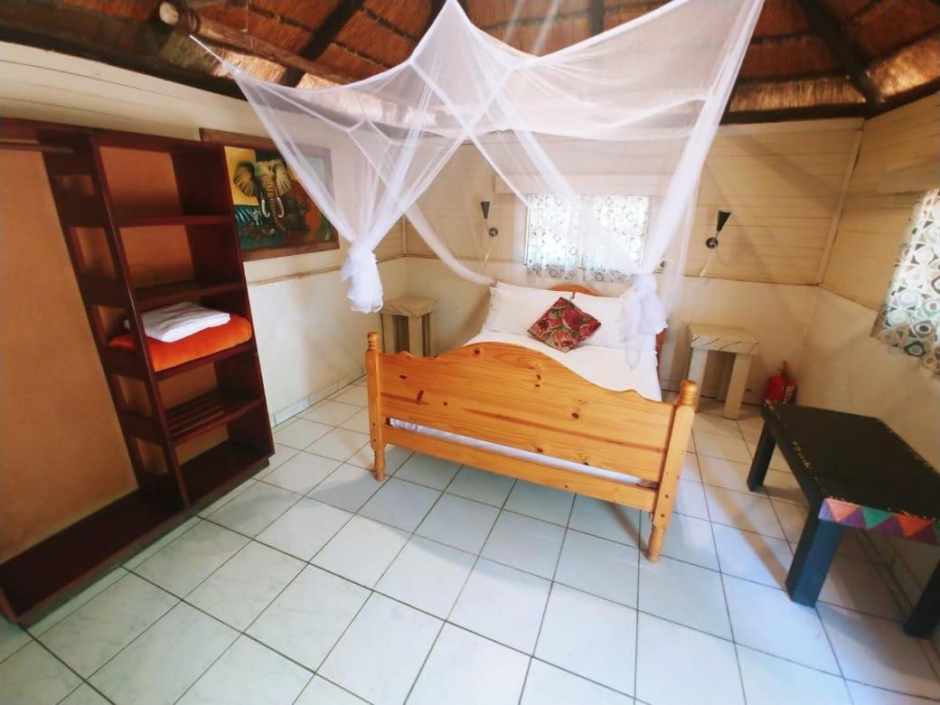 Pumusa Bushcamp Hluhluwe Exteriér fotografie