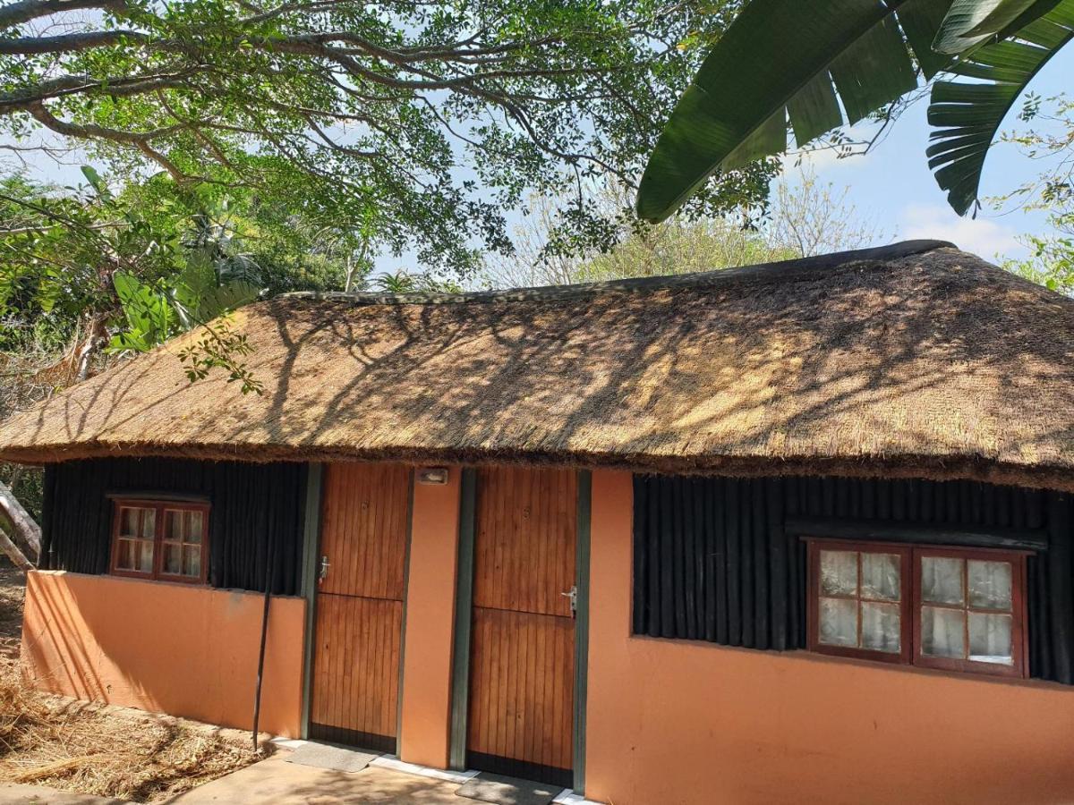 Pumusa Bushcamp Hluhluwe Exteriér fotografie