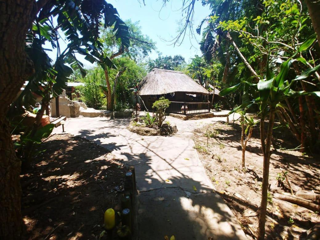 Pumusa Bushcamp Hluhluwe Exteriér fotografie